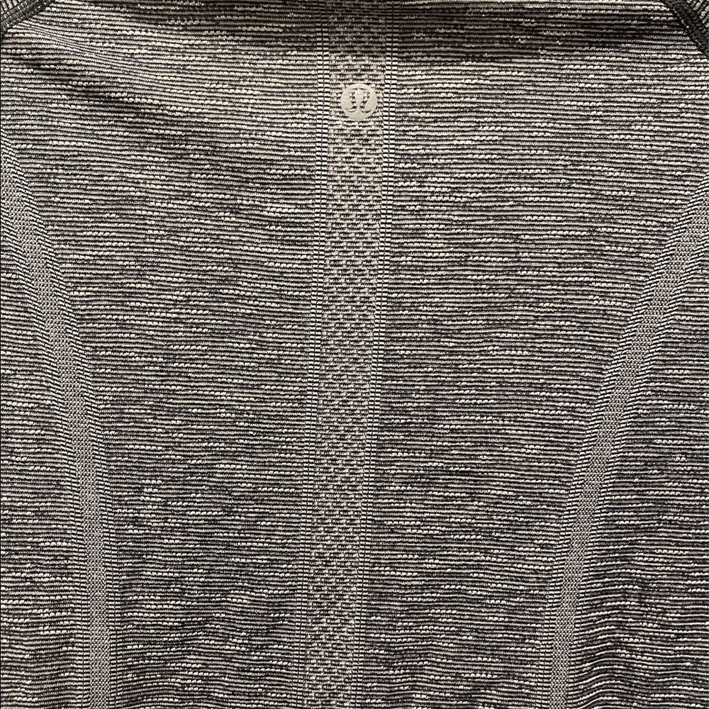 Lululemon swifty long sleeve shirt